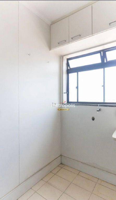 Apartamento à venda com 2 quartos, 75m² - Foto 20