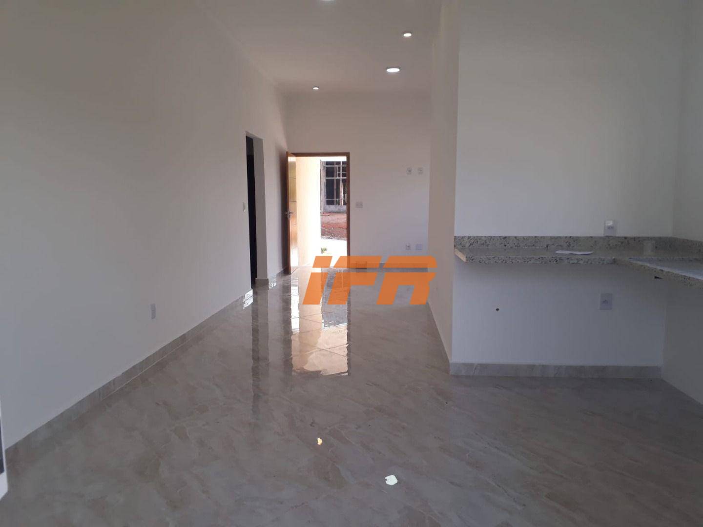 Casa de Condomínio à venda com 3 quartos, 140m² - Foto 1