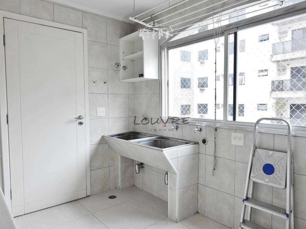 Apartamento à venda com 4 quartos, 206m² - Foto 22