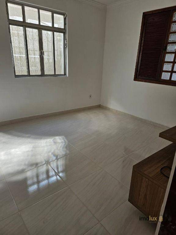 Casa de Condomínio à venda com 3 quartos, 360m² - Foto 7