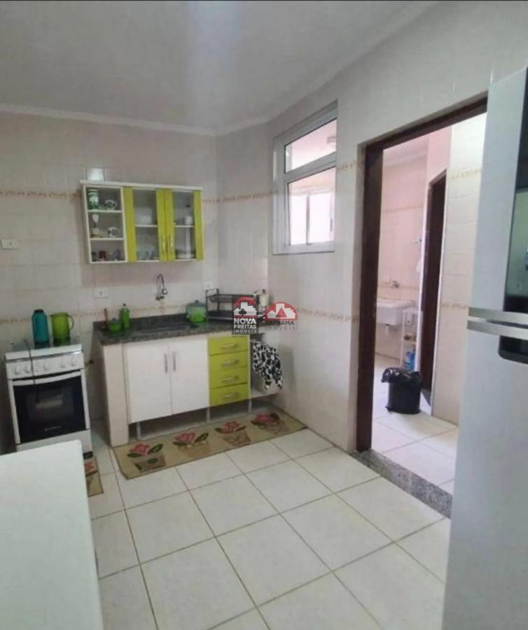 Apartamento à venda com 3 quartos, 98m² - Foto 7