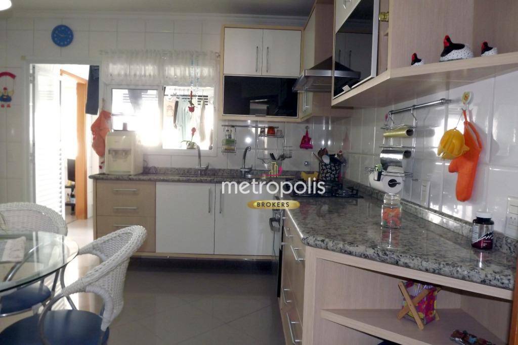 Apartamento à venda com 3 quartos, 137m² - Foto 13