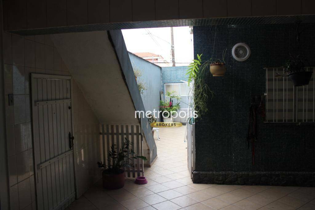 Sobrado à venda com 4 quartos, 250m² - Foto 31