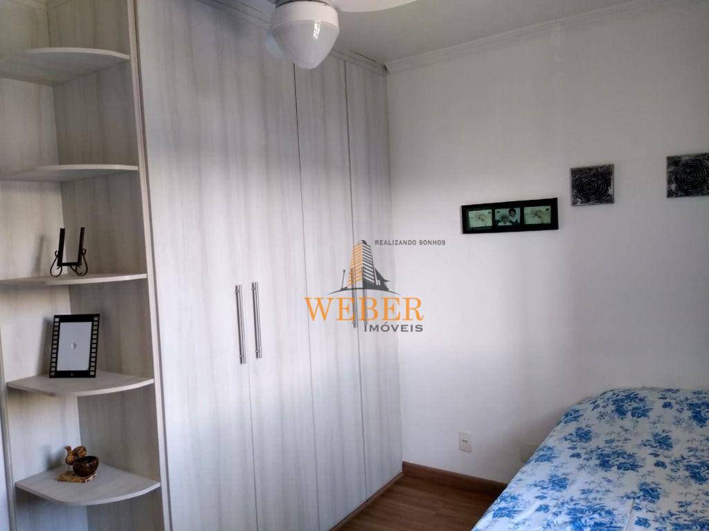 Apartamento à venda com 3 quartos, 64m² - Foto 3