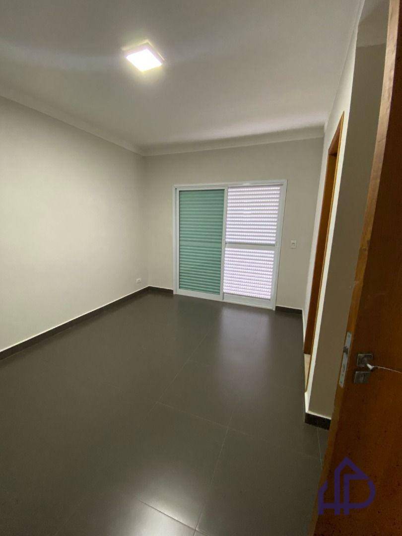 Casa para alugar com 3 quartos, 248m² - Foto 34