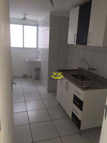 Apartamento à venda com 2 quartos, 53m² - Foto 2