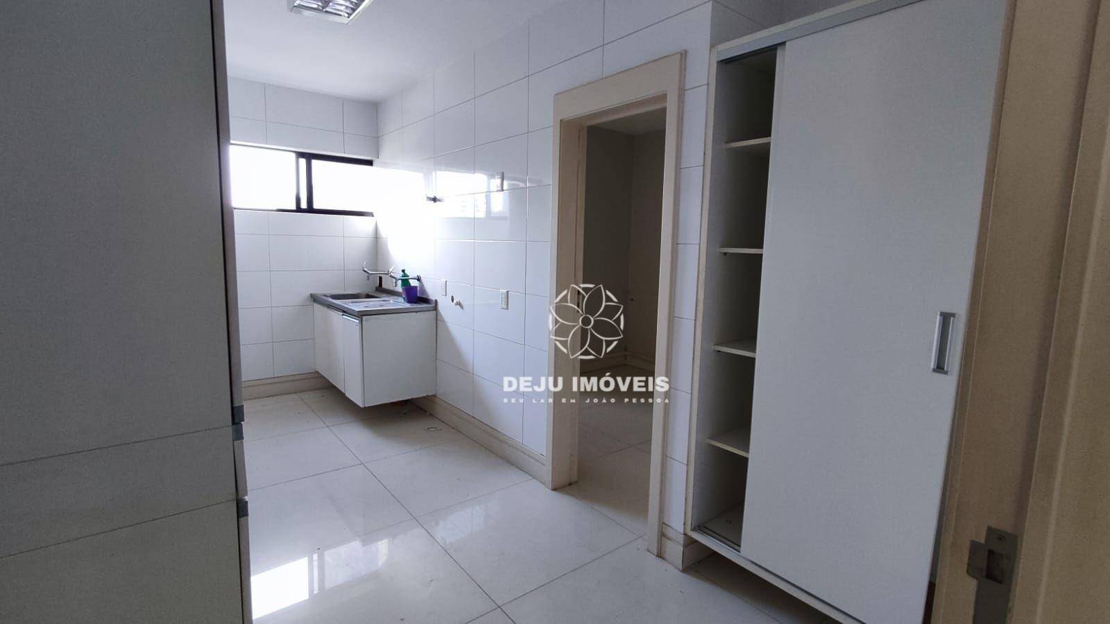 Apartamento à venda com 3 quartos, 236m² - Foto 21