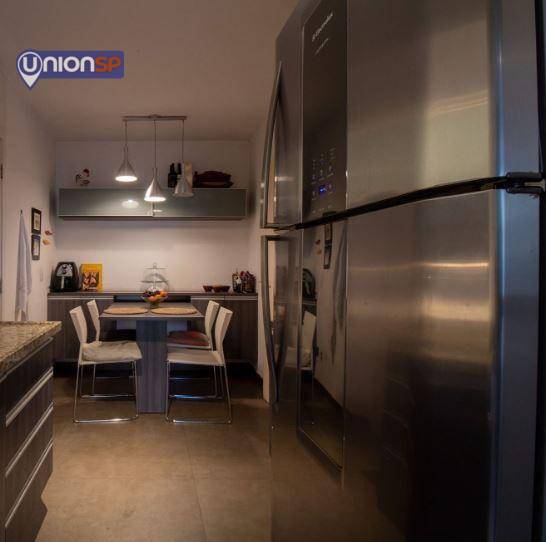 Apartamento à venda com 3 quartos, 220m² - Foto 19