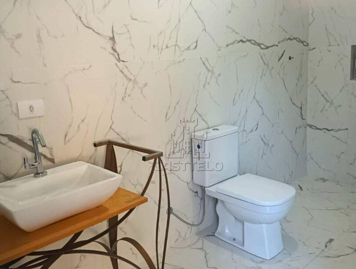 Casa à venda com 4 quartos, 430m² - Foto 15