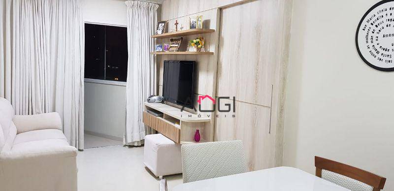 Apartamento à venda com 2 quartos, 58m² - Foto 1