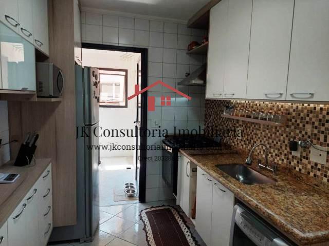 Apartamento à venda com 3 quartos, 96m² - Foto 6