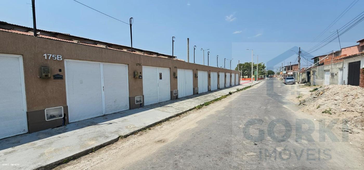 Casa à venda com 2 quartos, 82m² - Foto 14