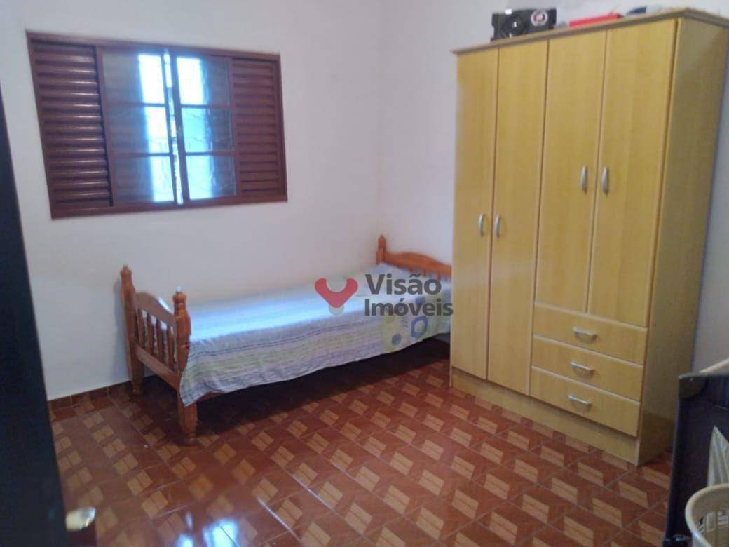 Casa à venda com 3 quartos, 182m² - Foto 9