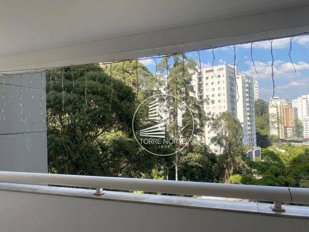 Apartamento à venda com 3 quartos, 176m² - Foto 1