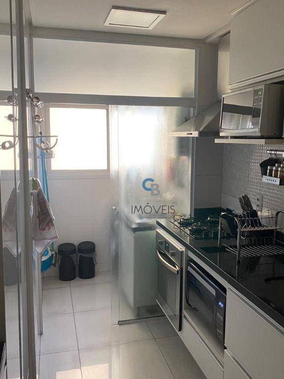 Apartamento à venda com 3 quartos, 64m² - Foto 32