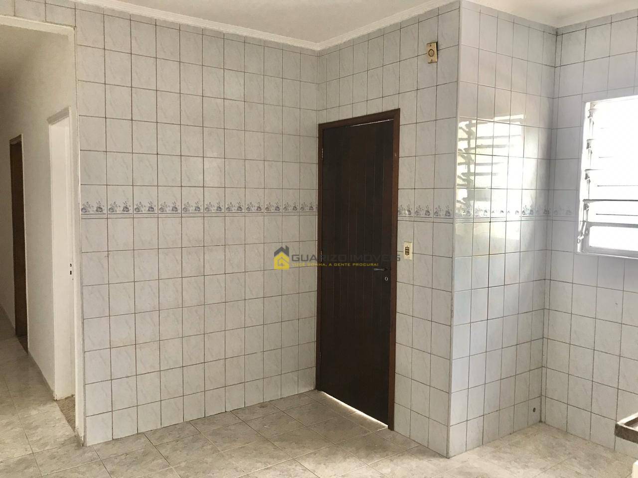 Casa à venda com 2 quartos, 97m² - Foto 6