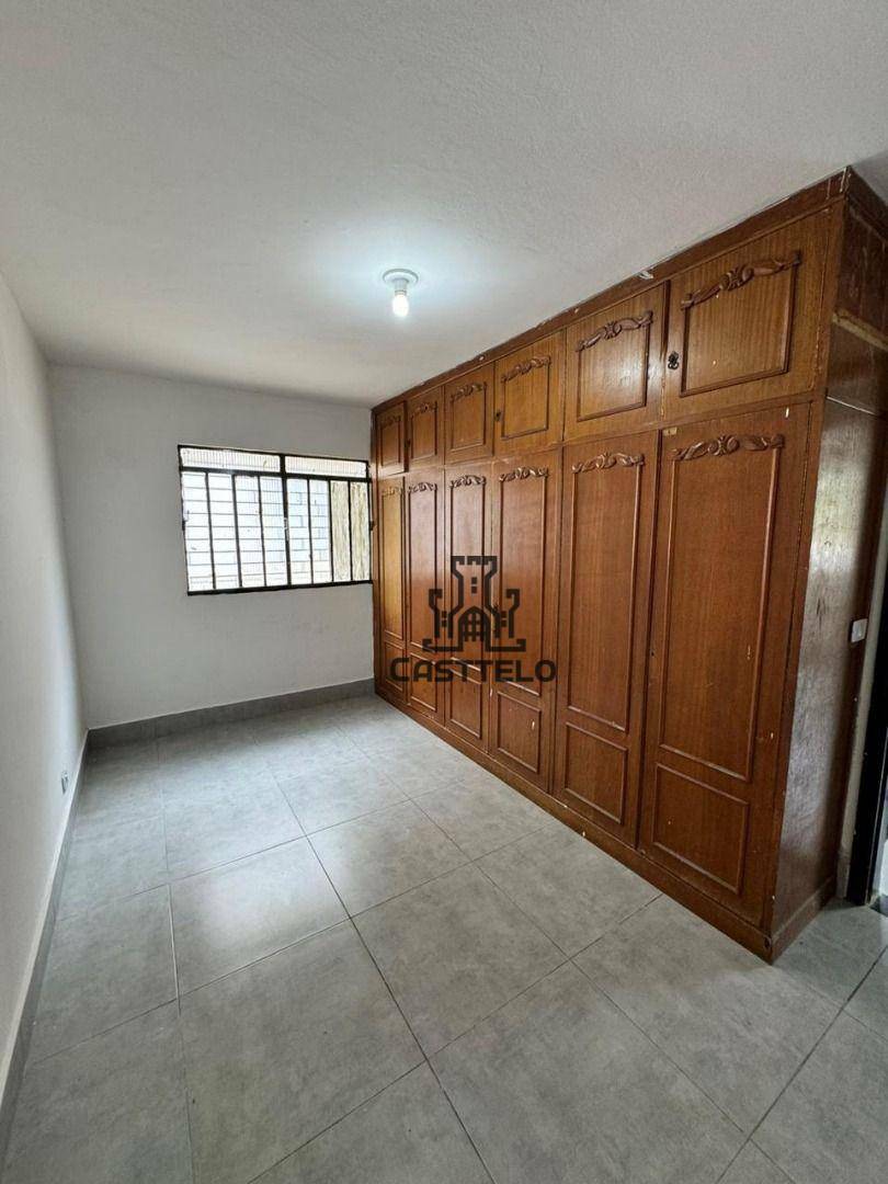 Casa à venda com 3 quartos, 118m² - Foto 13