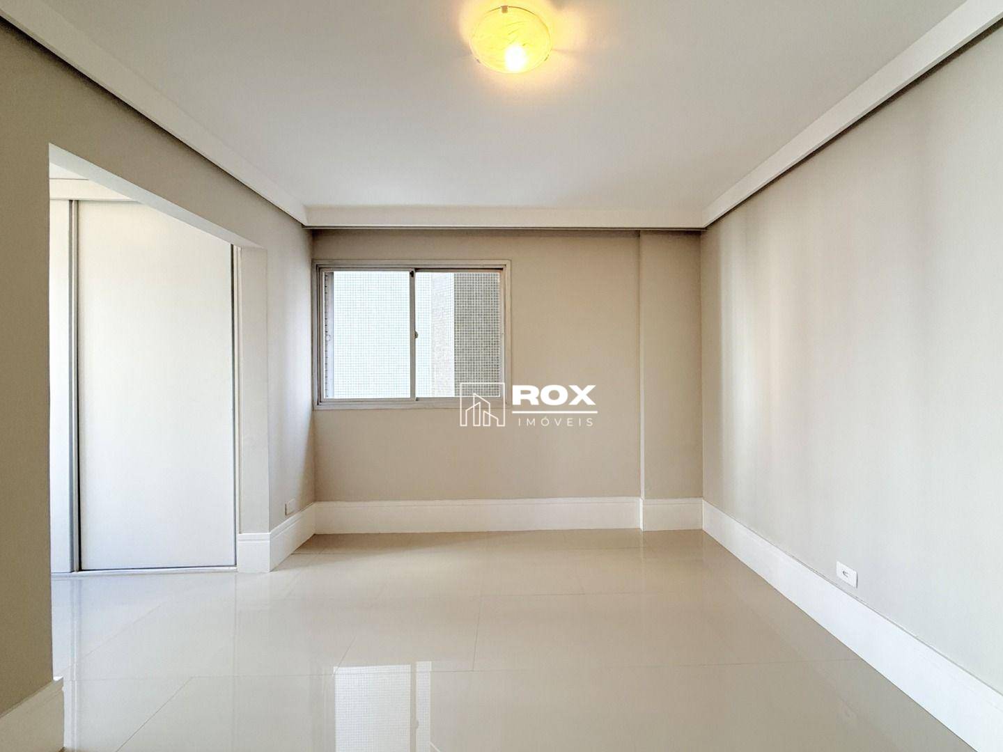 Apartamento para alugar com 3 quartos, 217m² - Foto 27