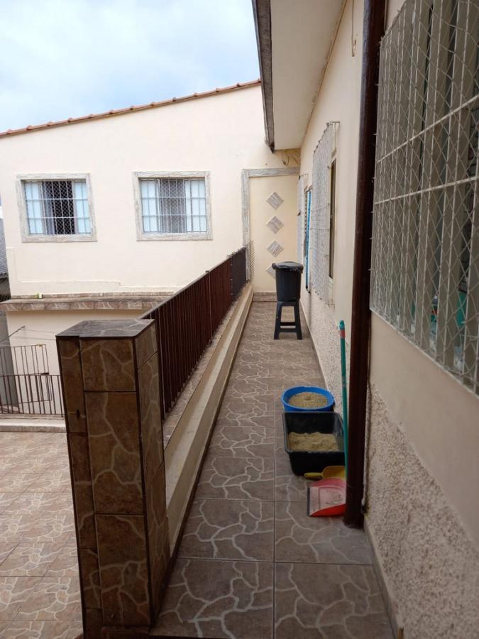 Casa à venda com 5 quartos, 250m² - Foto 15