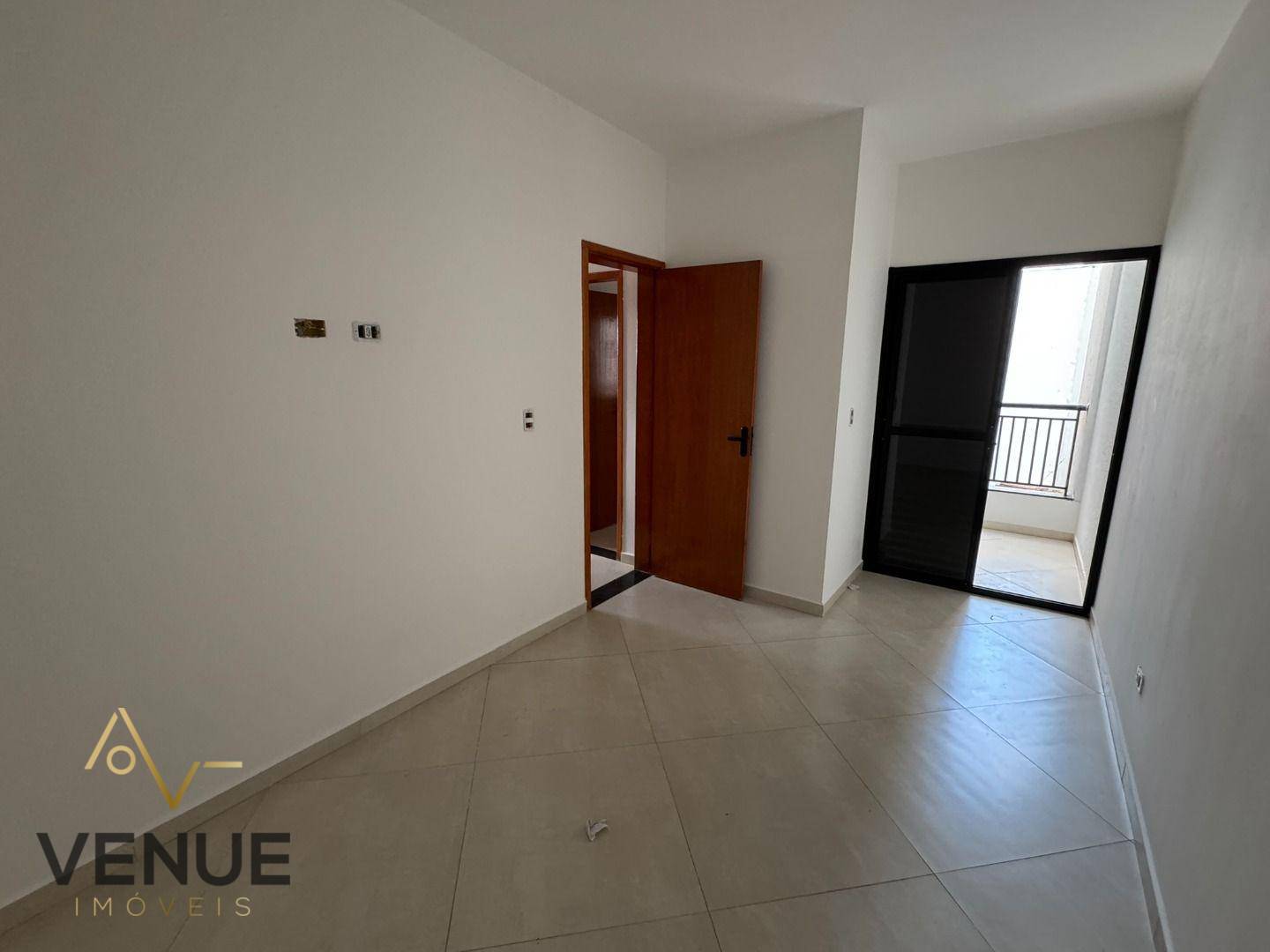 Apartamento à venda com 2 quartos, 41m² - Foto 14