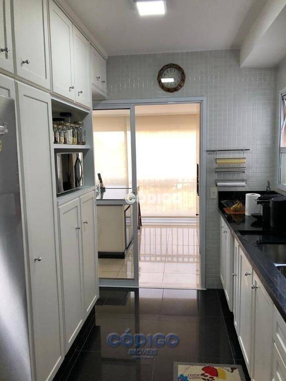 Apartamento à venda com 3 quartos, 194m² - Foto 16