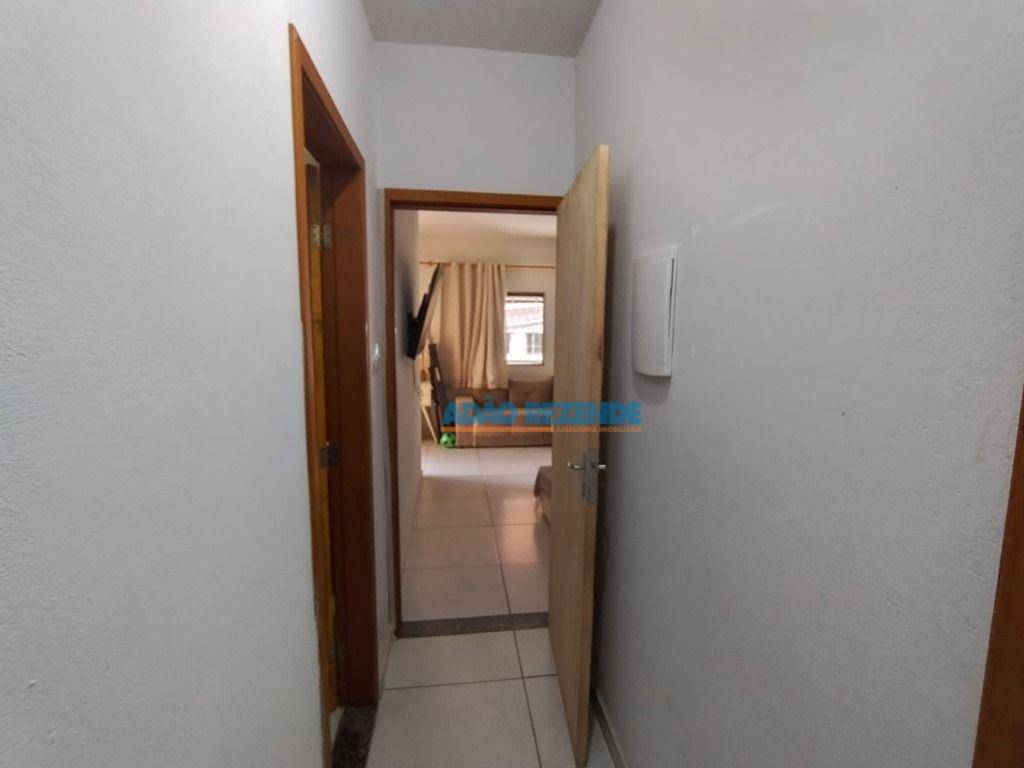 Casa à venda com 5 quartos, 182m² - Foto 37