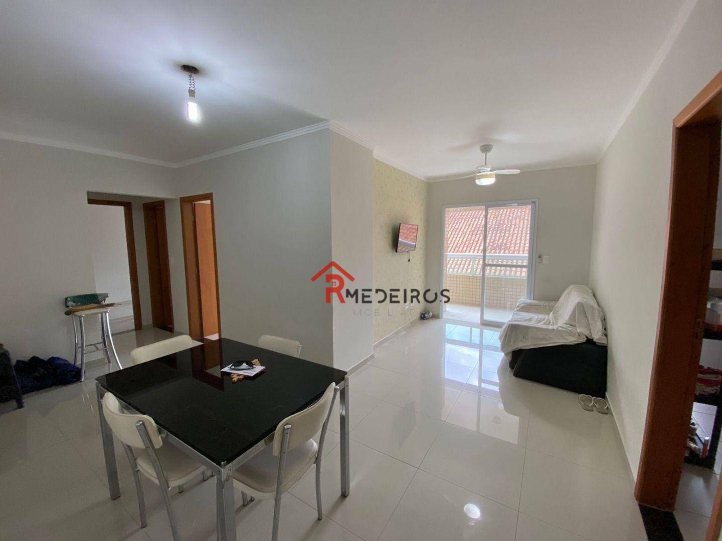 Apartamento à venda com 2 quartos, 81m² - Foto 3