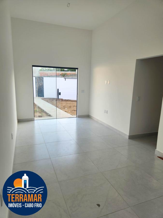 Casa à venda com 3 quartos, 80m² - Foto 2