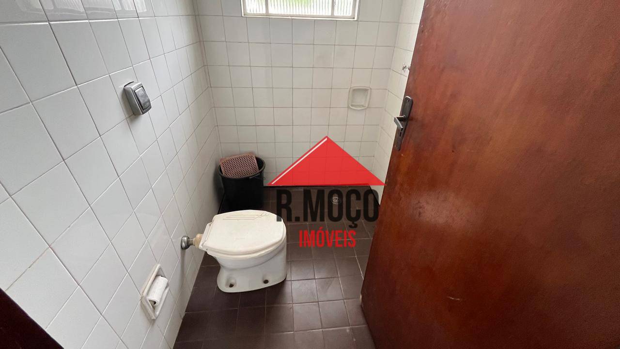 Sobrado à venda com 3 quartos, 229m² - Foto 30