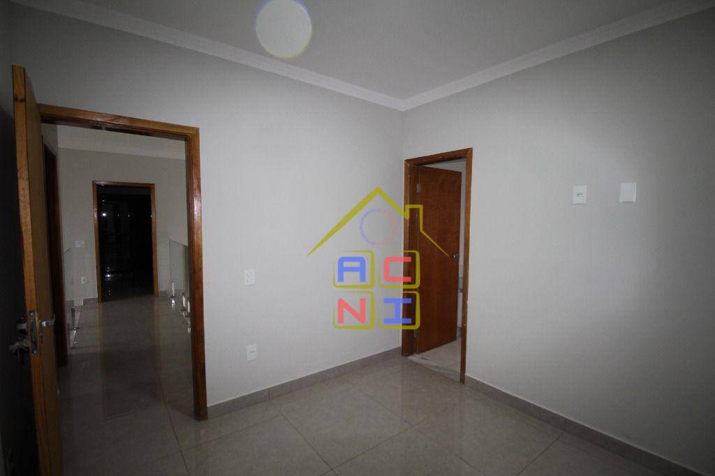 Sobrado à venda com 3 quartos, 230m² - Foto 33