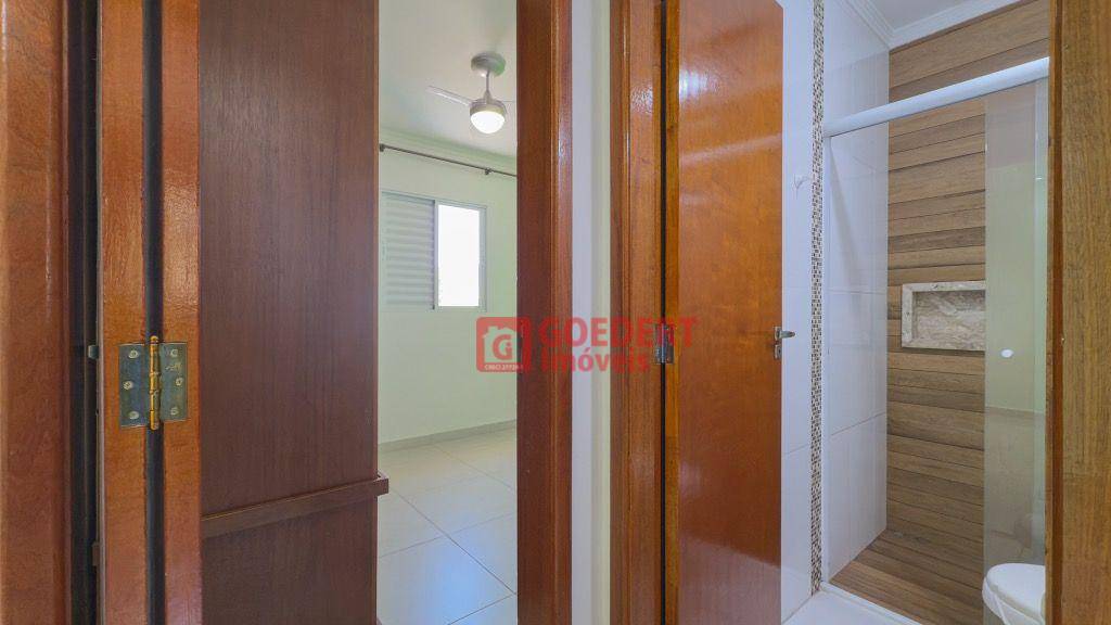 Apartamento para alugar com 2 quartos, 50m² - Foto 21