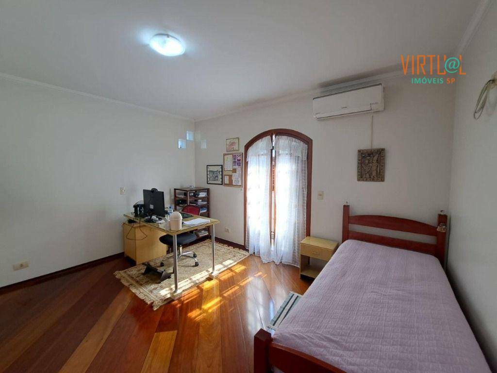 Sobrado à venda com 3 quartos, 231m² - Foto 16