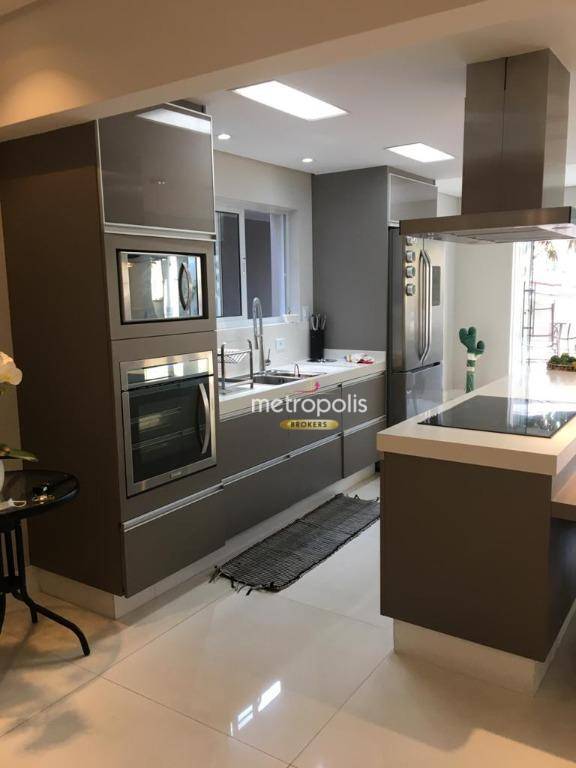 Casa à venda com 3 quartos, 296m² - Foto 3