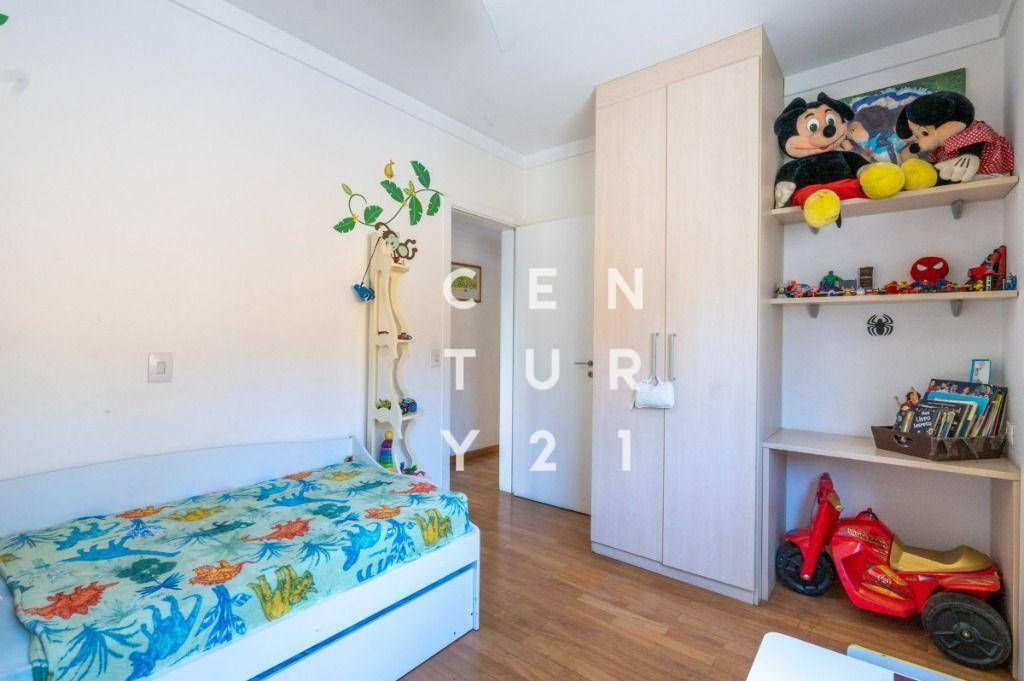 Apartamento à venda com 3 quartos, 143m² - Foto 32