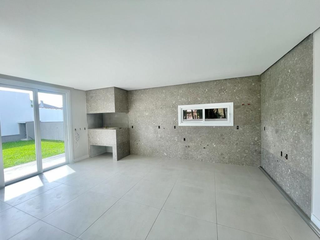 Casa à venda com 4 quartos, 220m² - Foto 15