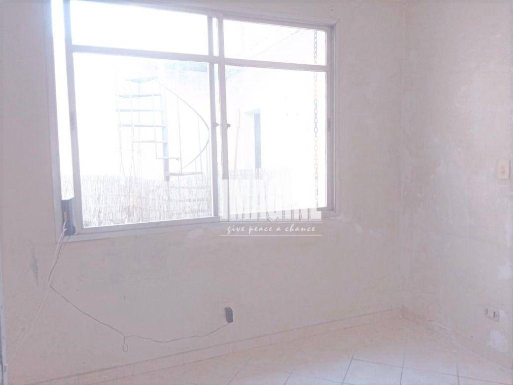 Sobrado à venda com 6 quartos, 320m² - Foto 9