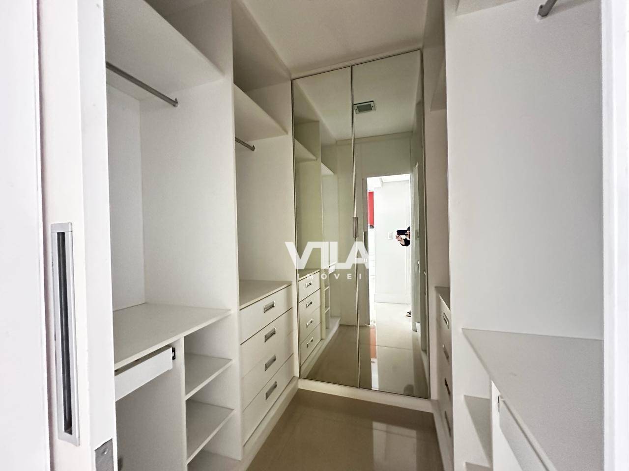 Apartamento à venda com 3 quartos, 307m² - Foto 25