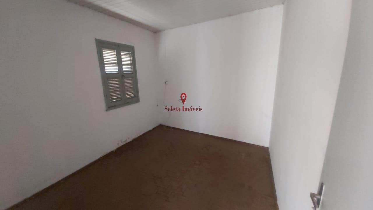 Casa à venda com 3 quartos, 150m² - Foto 17