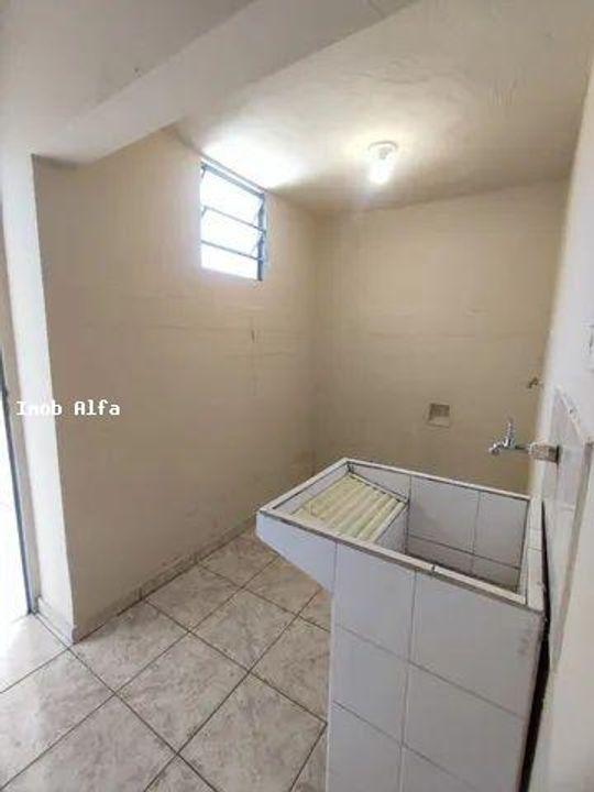 Casa à venda com 2 quartos, 140m² - Foto 11