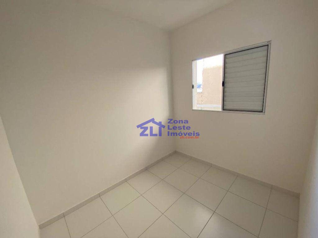 Apartamento à venda com 2 quartos, 40m² - Foto 12