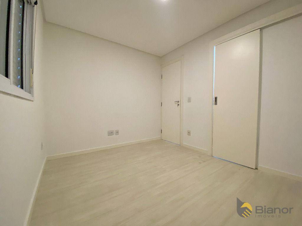 Apartamento à venda com 3 quartos, 83m² - Foto 9