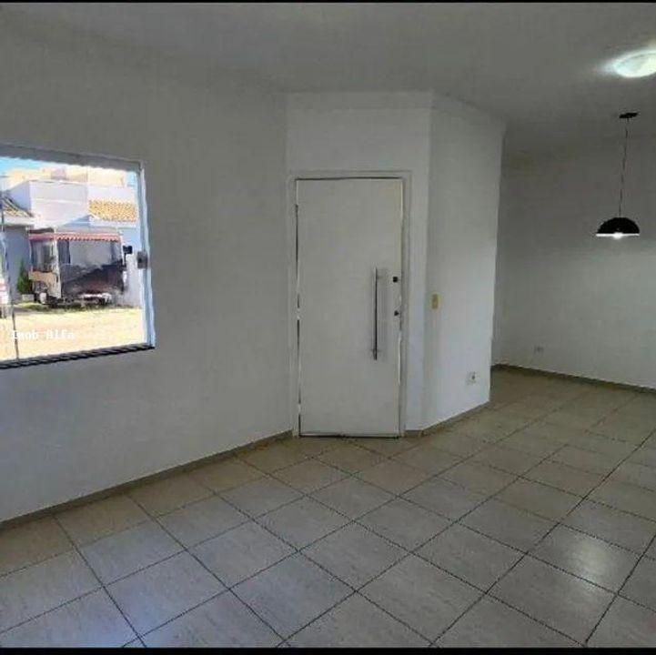 Casa de Condomínio à venda com 3 quartos, 70m² - Foto 3