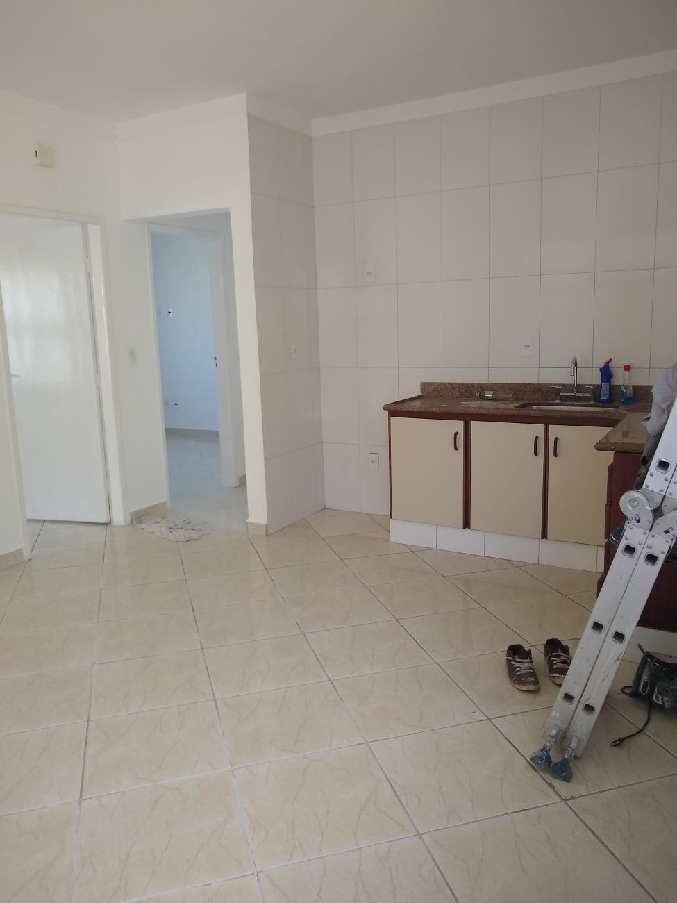 Casa para alugar com 3 quartos, 150m² - Foto 1