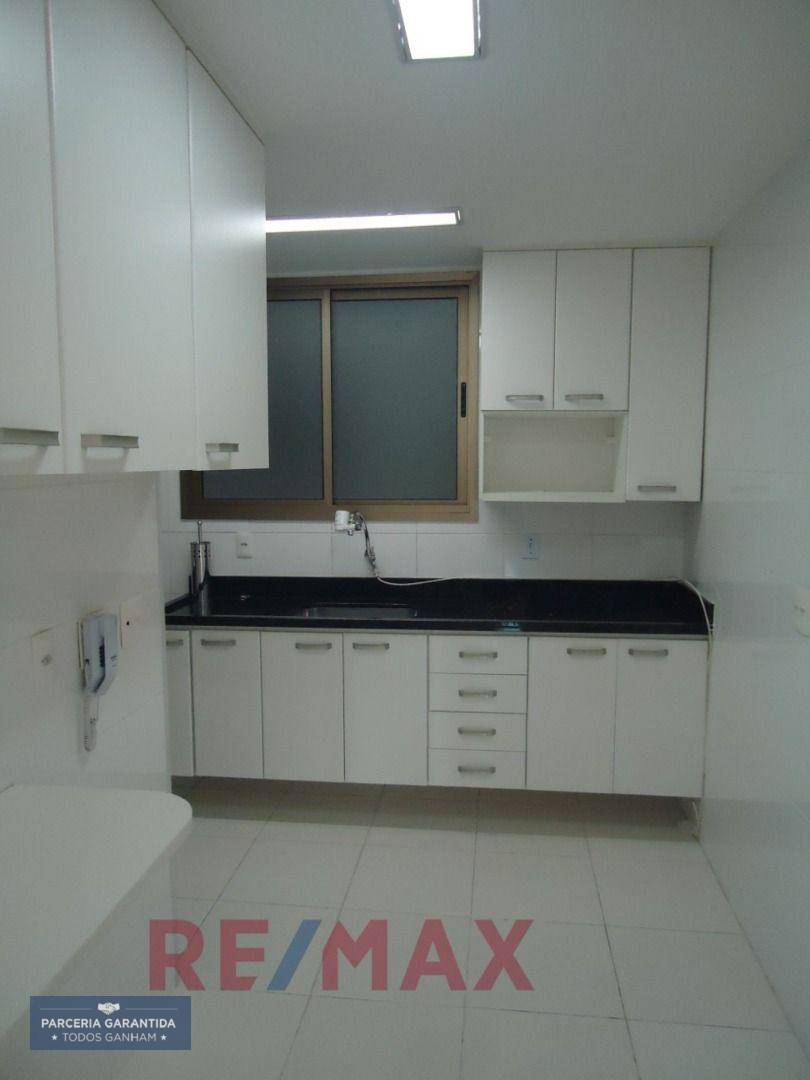 Apartamento à venda com 3 quartos, 100m² - Foto 14