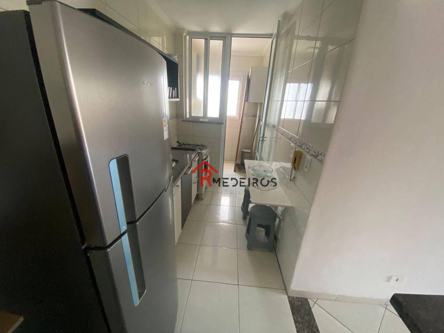 Apartamento à venda com 2 quartos, 65m² - Foto 8