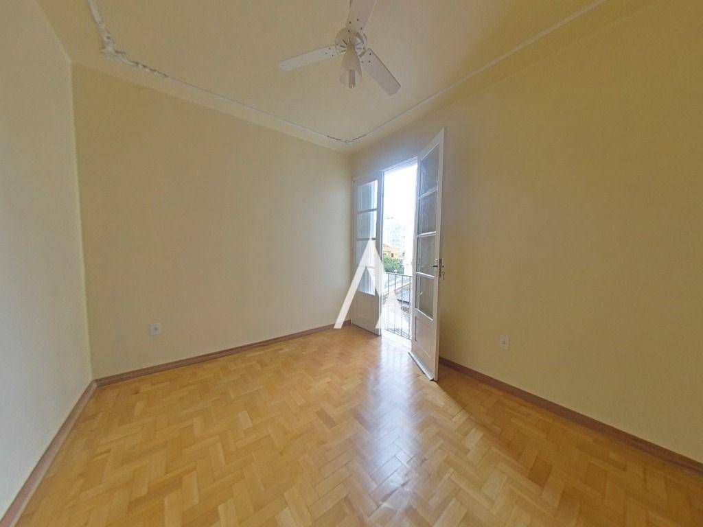 Apartamento à venda com 2 quartos, 81m² - Foto 10