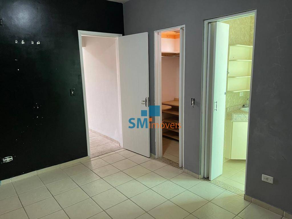 Sobrado à venda com 4 quartos, 200m² - Foto 23