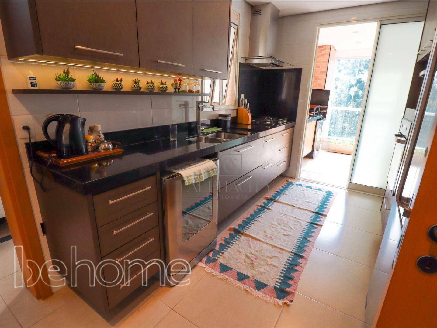 Apartamento à venda com 4 quartos, 224m² - Foto 3