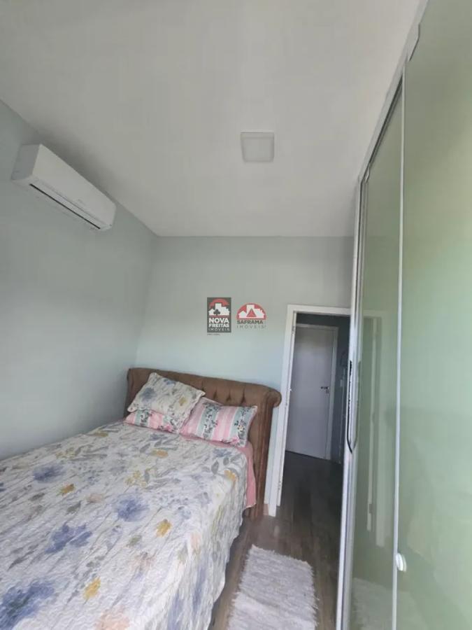 Casa à venda com 2 quartos, 114m² - Foto 12