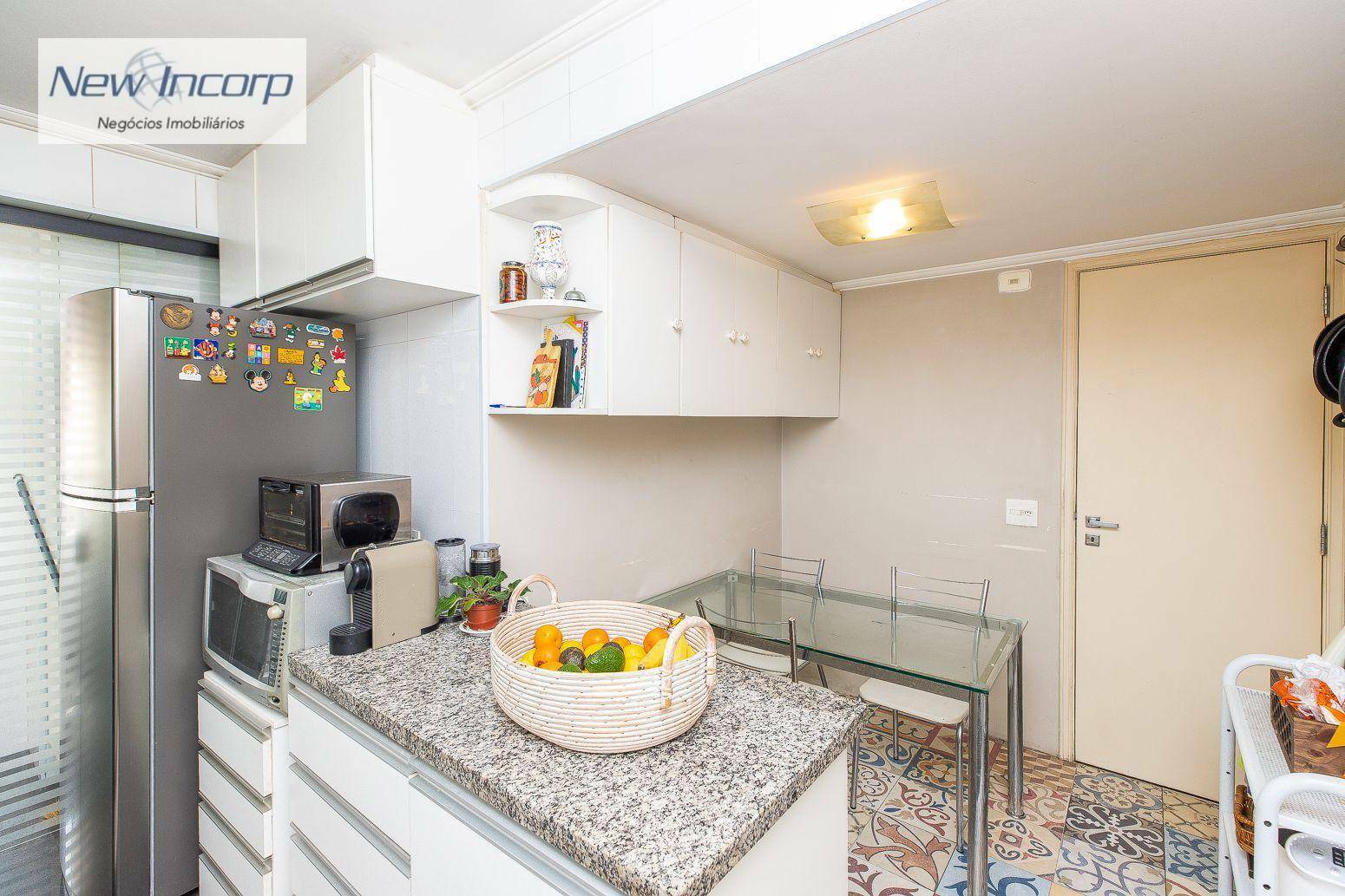 Apartamento à venda com 4 quartos, 166m² - Foto 13